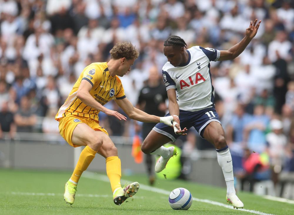 安永佳：赛季结束心情开心，希望明年表现更上一层楼