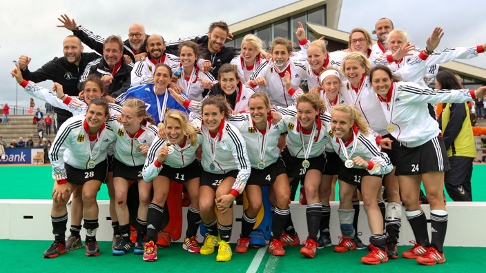 吃软饭，中国乒乓球队混团世界杯8-5日本队，男队输麻了